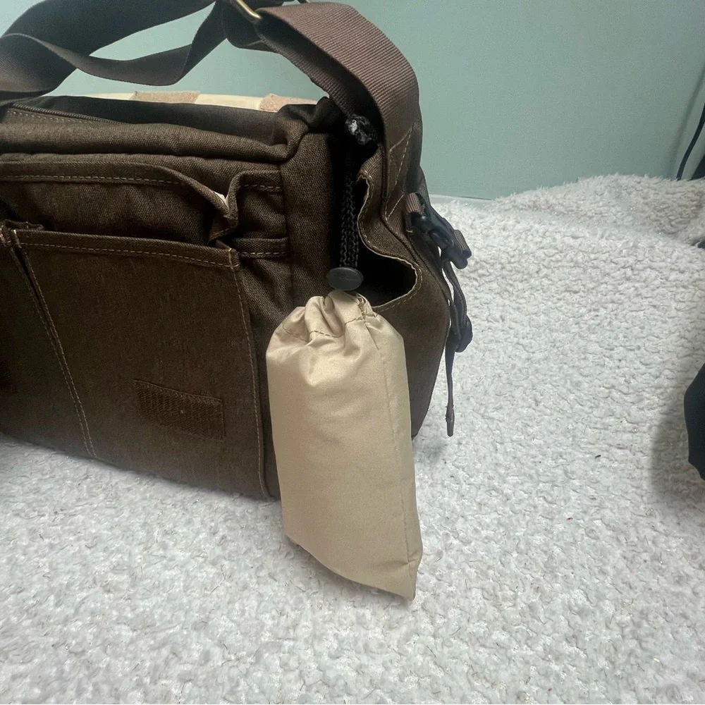 Camera Bag Promaster Cityscape 140 Courier Bag Lens BRAND NWT Hazelnut Brown